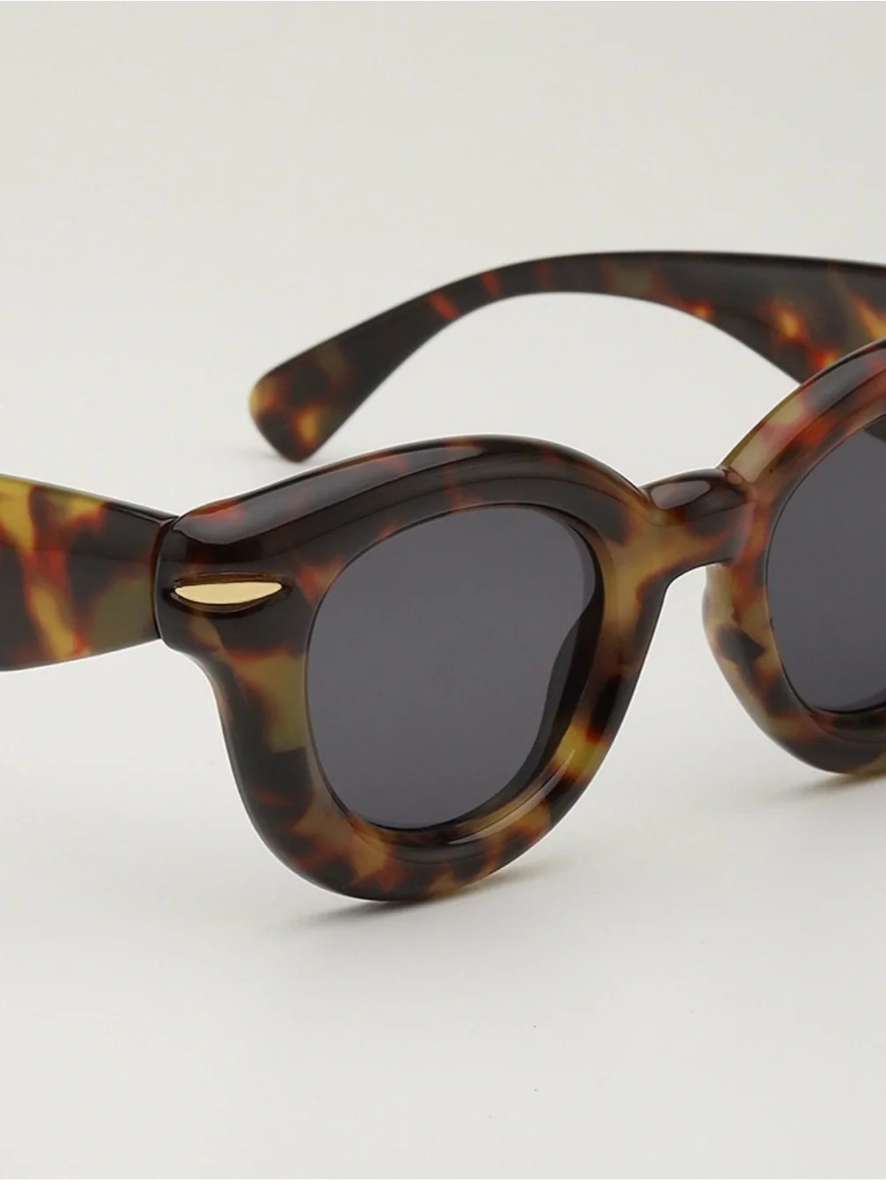 Black Oversized Cat-Eye Sunglasses - Women Accessories